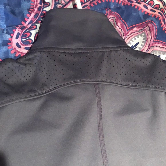 Purple athletic jacket - Picture 4 of 5